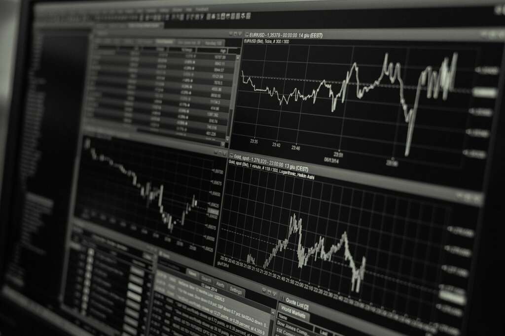 เทรด Forex ในไทย ผิดกฎหมายหรือไม่ ? 1 เทรด Forex