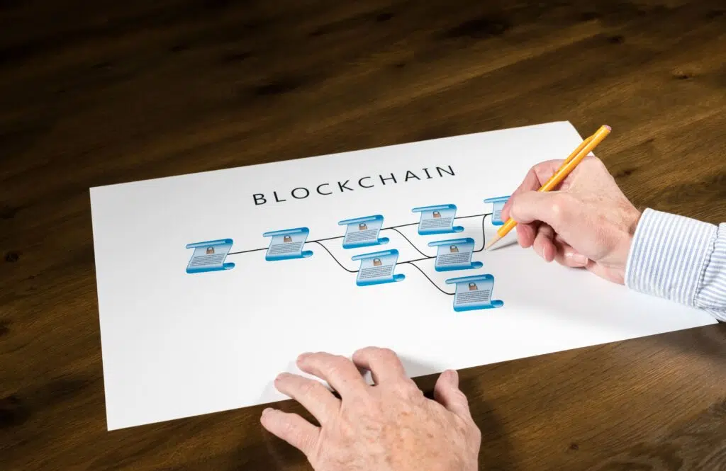 senior-technologist-pointing-blockchain-illustration Smart Contract คือ